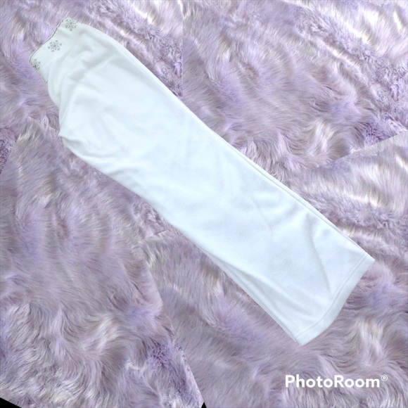 $14 with Bundle Add-On- La Senza Fleece Pj Bottoms Size S - Picture 10 of 14